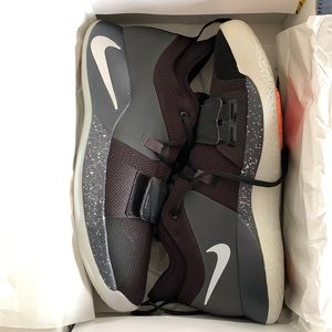 Nike PG 2.5